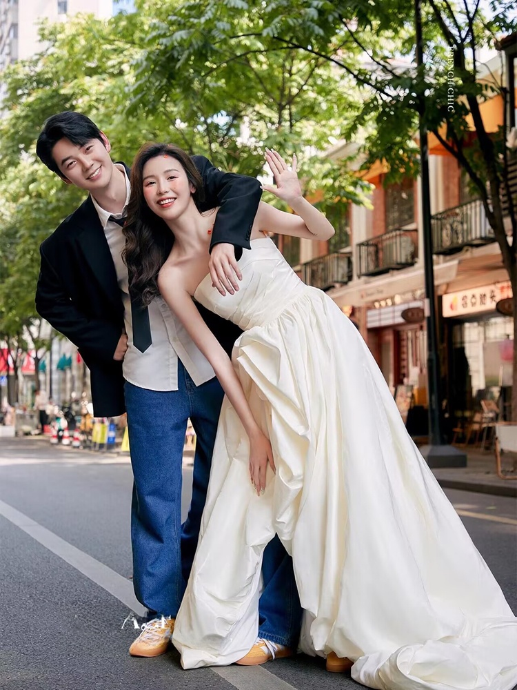 Street Fashion Photography - Modieuze Koreaanse stijl denim street snap