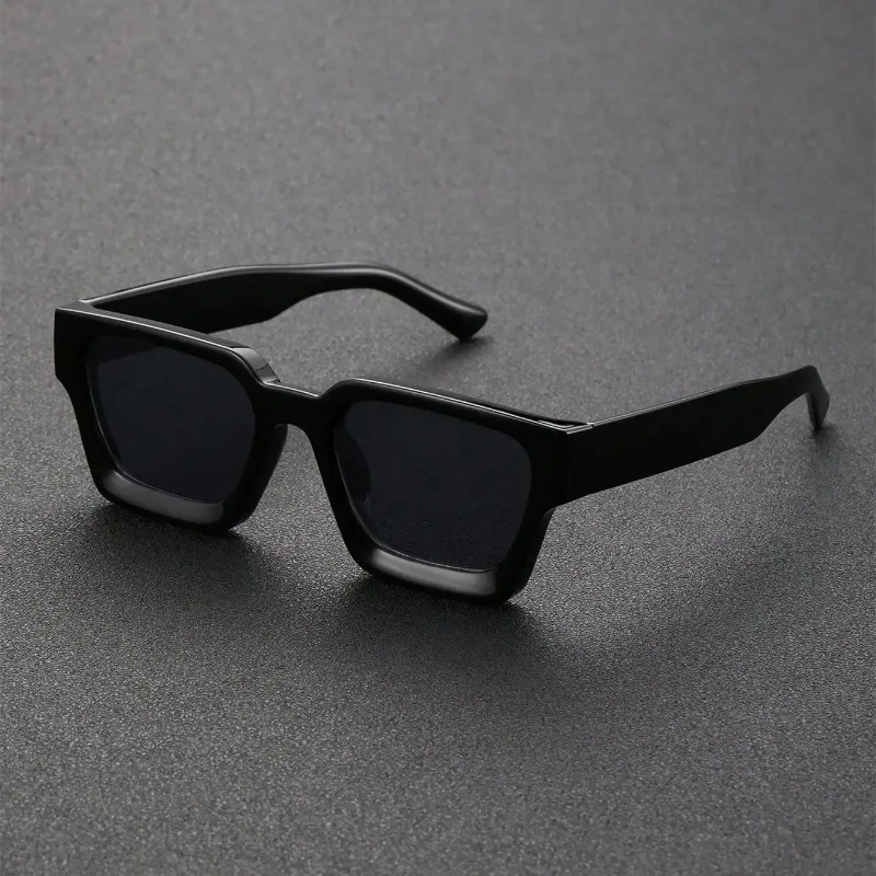 Unisex plastic zonnebril met v - Street Fashion Photography recensie en prijs