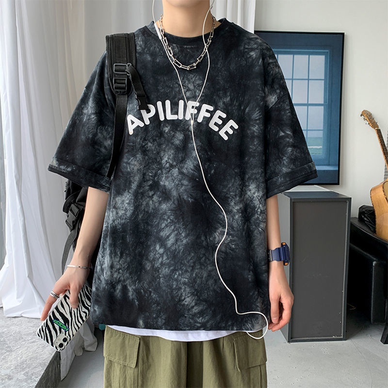 Zwart tie-dye T-shirt met kort - Street Fashion Hong Kong recensie en prijs